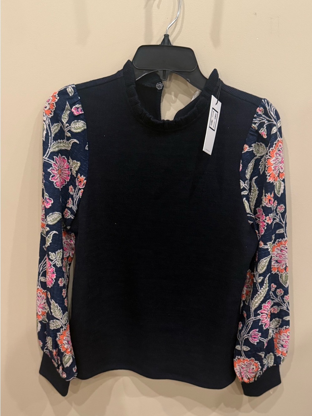 THML Navy Ribbed Women's Top - Picture 5 of 5